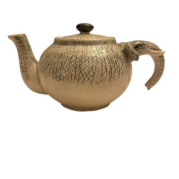 No Brand Other - Vintage Gray and Cream Textured Elephant Ceramic Teapot